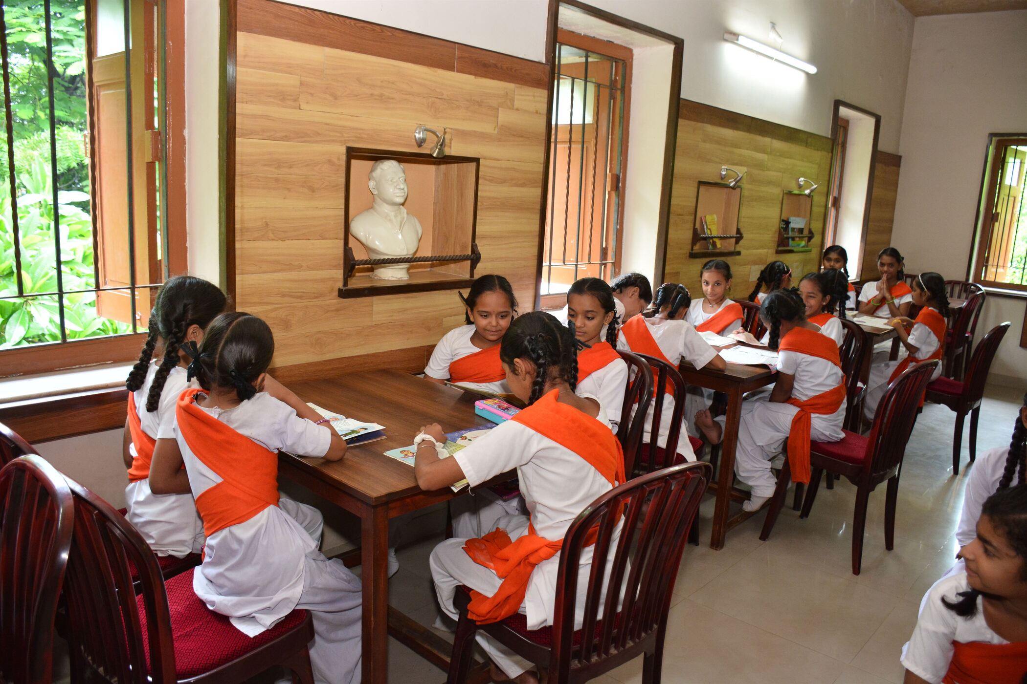 best english medium school in bhavnagar